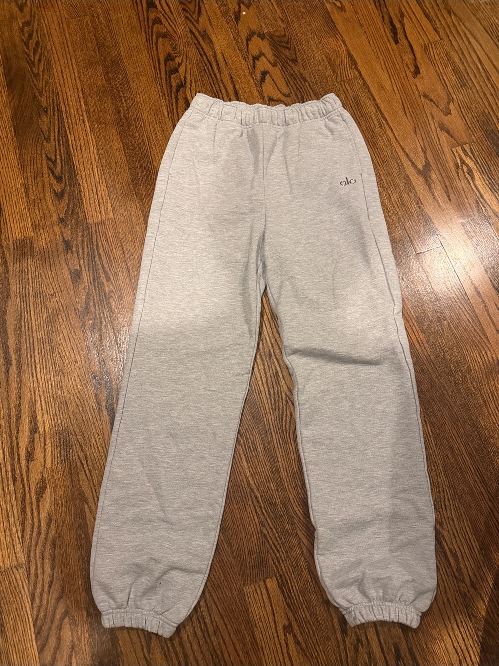 ALO Yoga Accolade Heather Gray Sweatpants